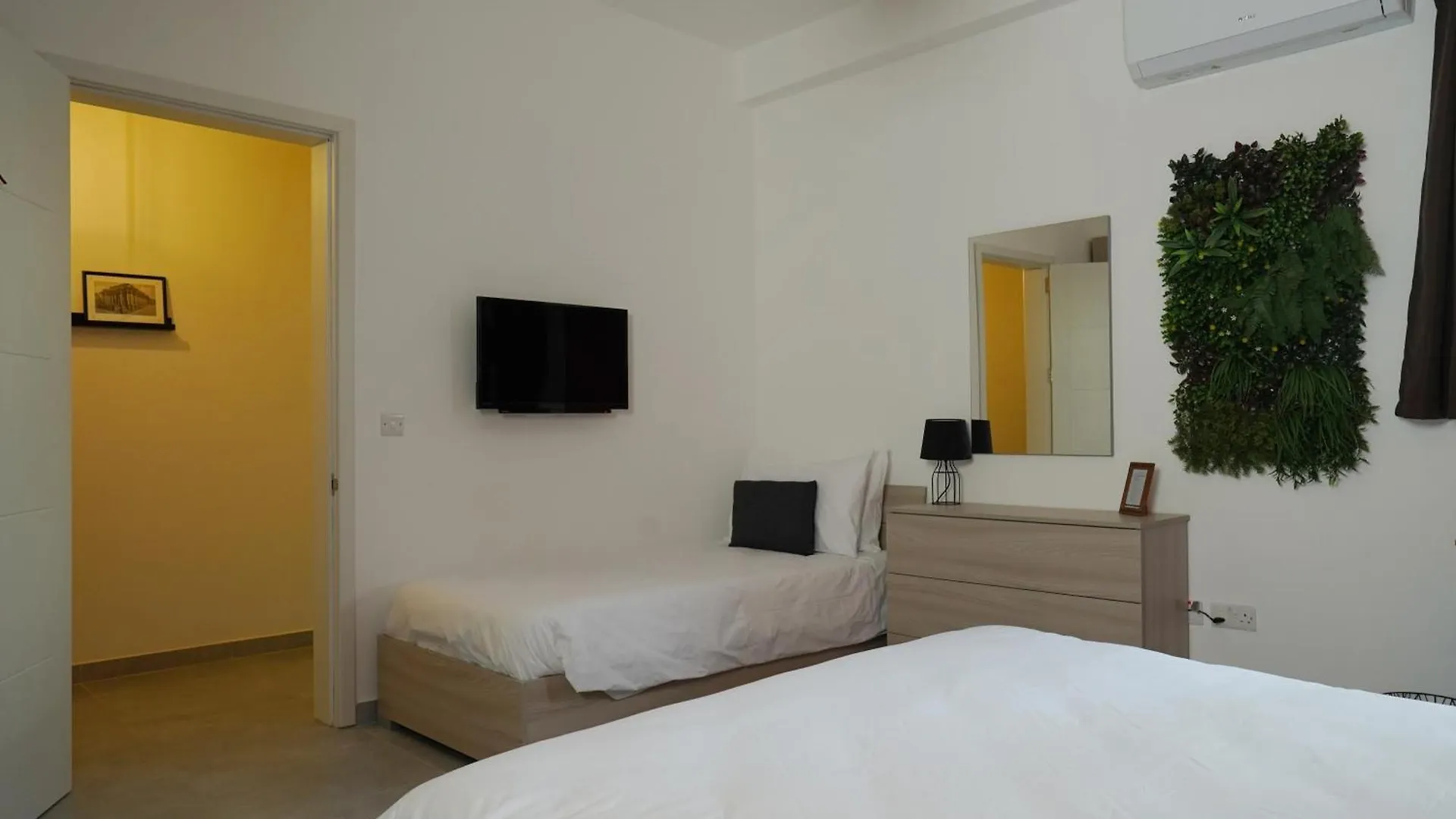 Guest house Affordable Central Malta Summer Retreat