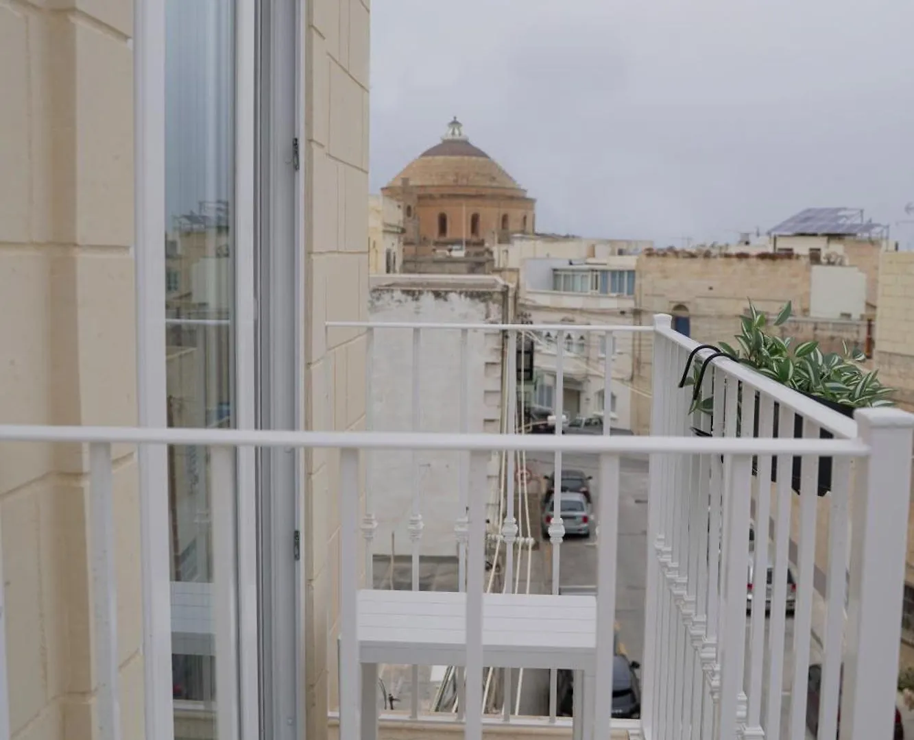 Affordable Central Malta Summer Retreat Guest house Mosta